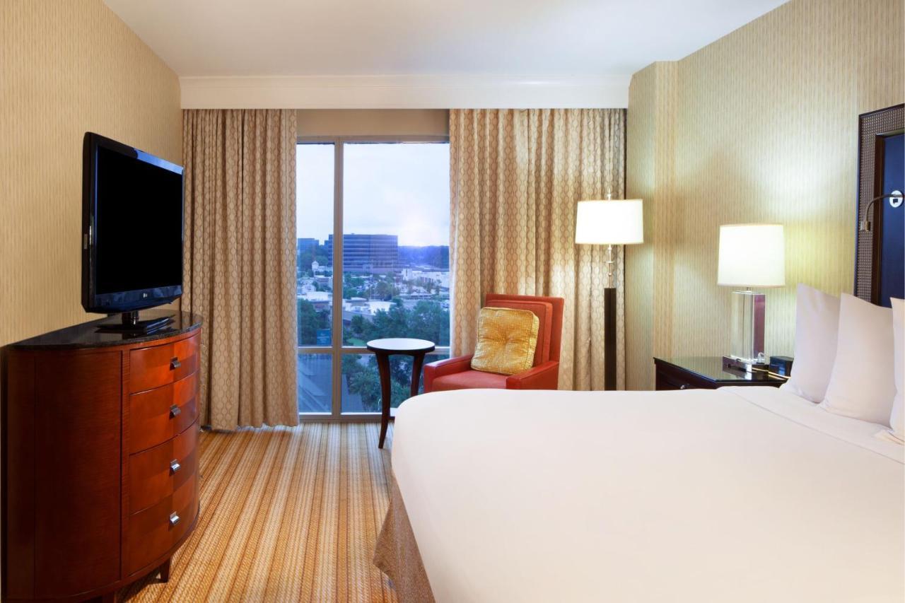 Marriott East Hotel 3*